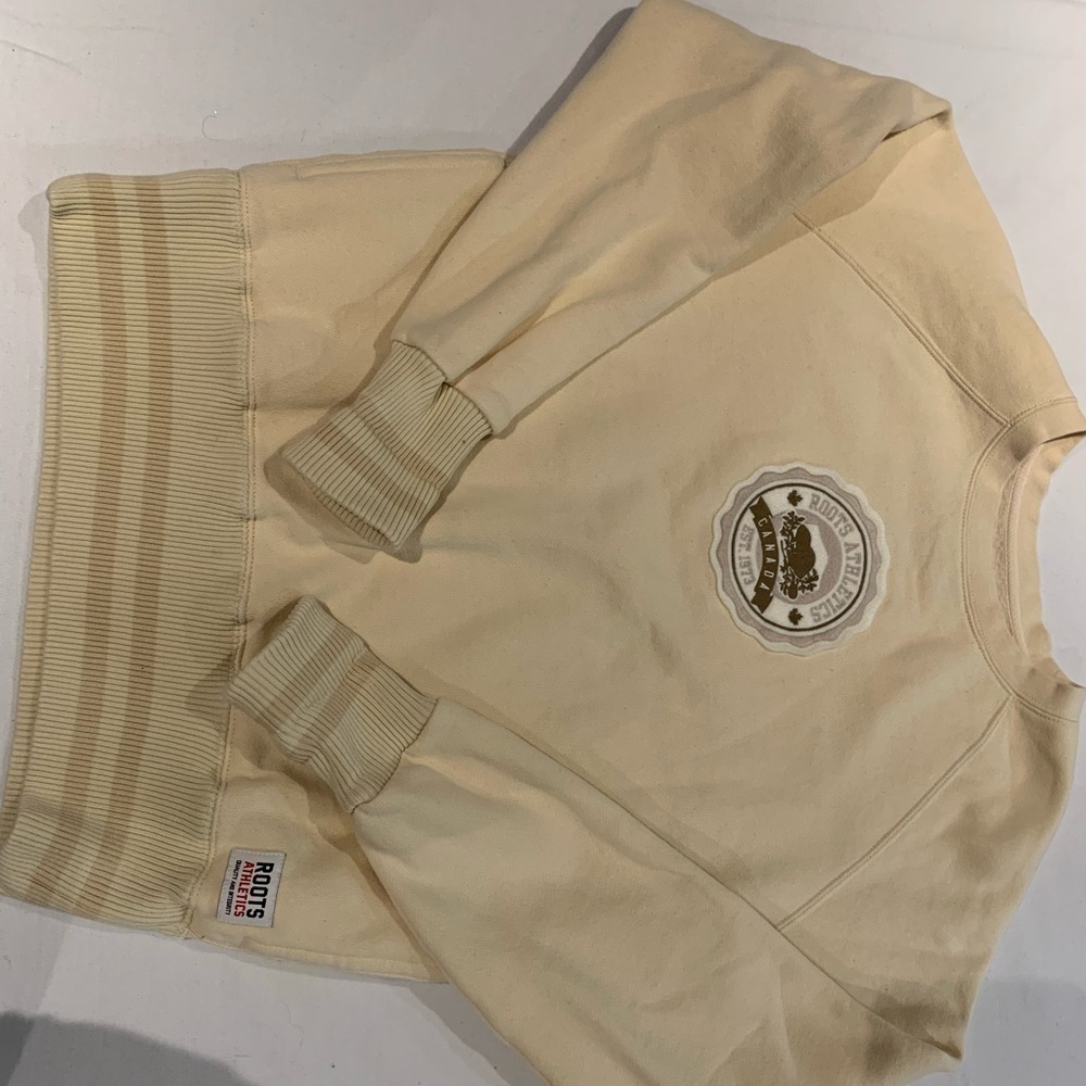 Roots Cream Crewneck Sweatshirt with Logo Patch